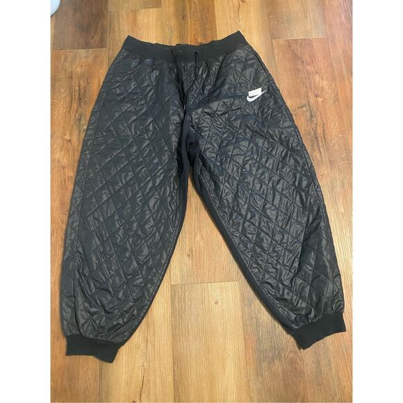 Nike quilted joggers - Picture 1 of 3